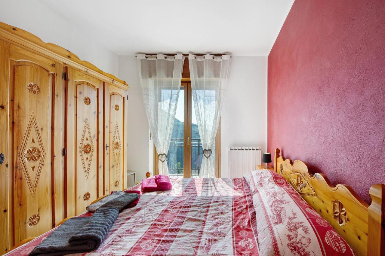 Il Piccolo Nido Apartment Aosta Bagian luar foto
