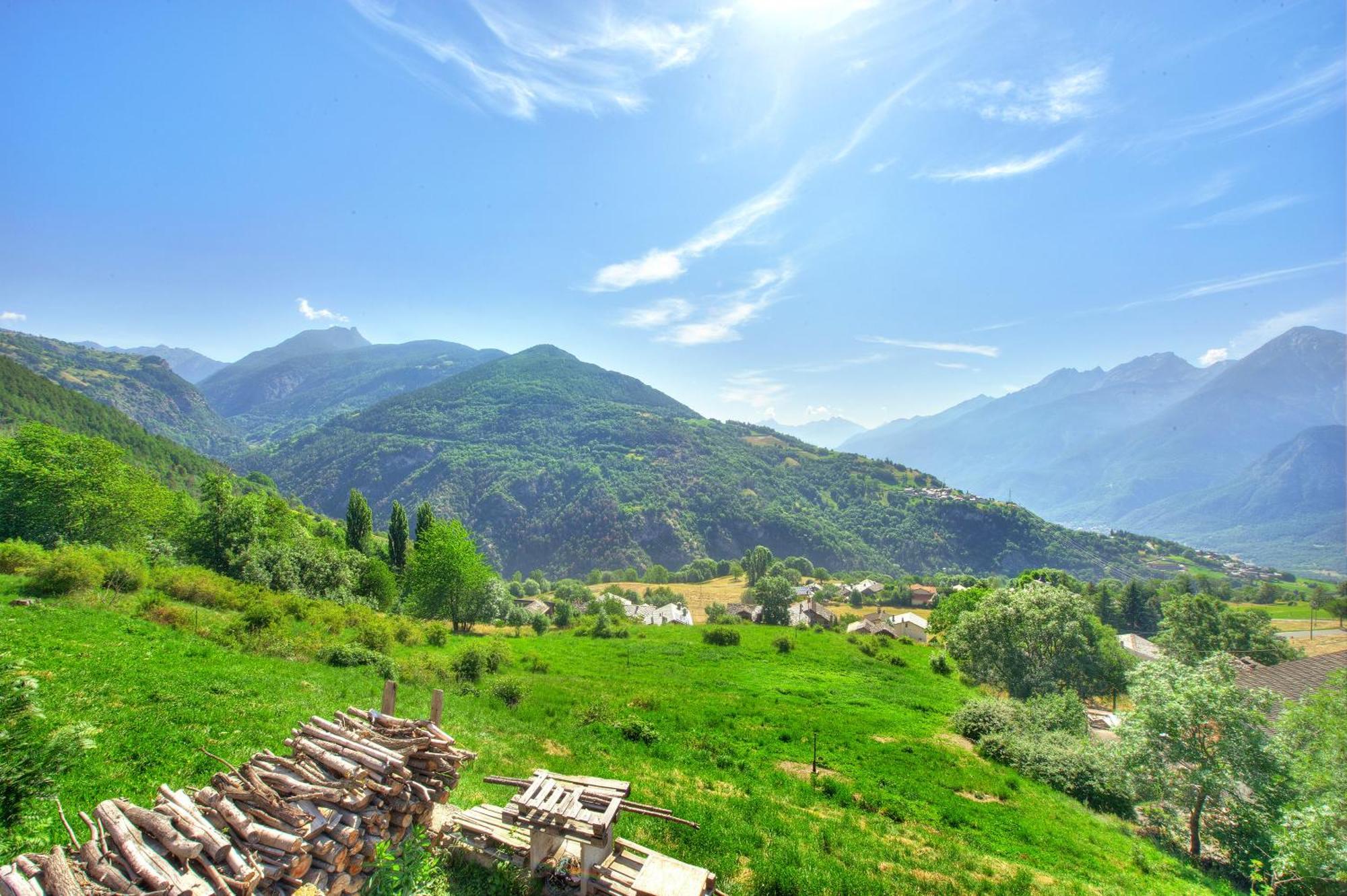 Il Piccolo Nido Apartment Aosta Bagian luar foto
